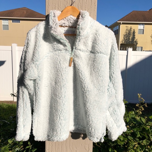 Blue Star Sherpa Pullover Sweater Fuzzy Sweatshirt - Picture 1 of 8